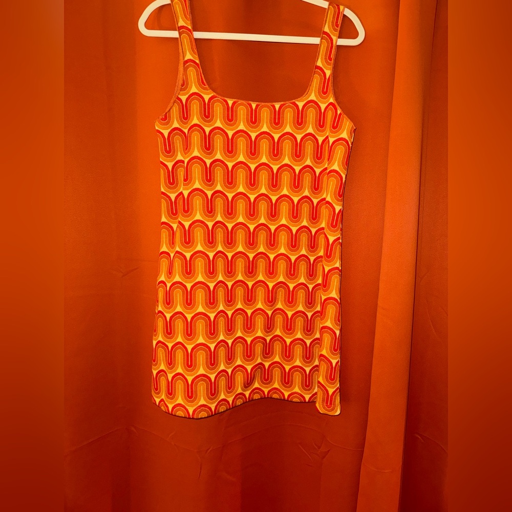 Vibrant Retro Patterned Dress - Zara